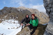 35 Sulle roccette del Passo di Grialeggio con vista in Venturosa